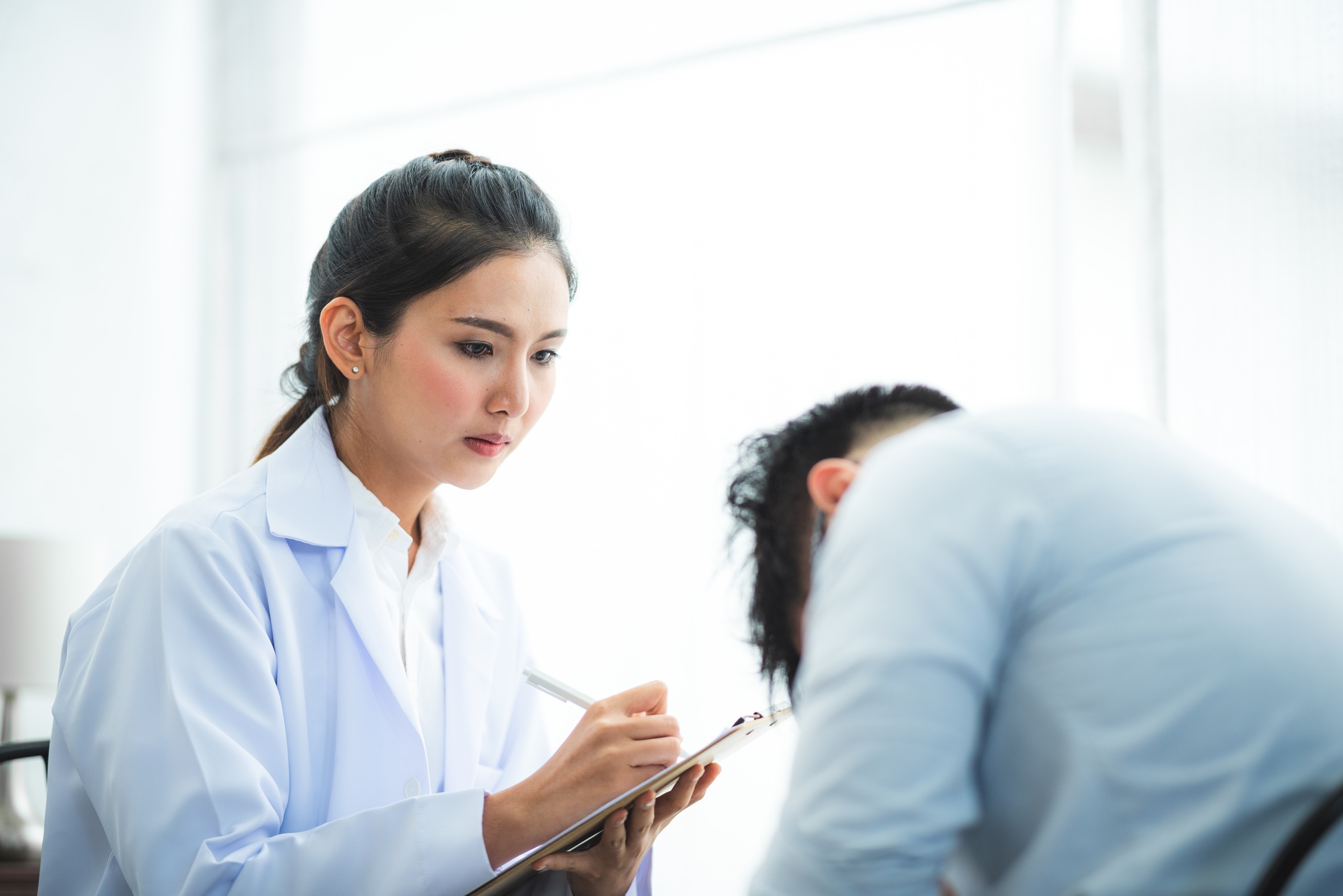 Psychiatrists doctor provide mental health counseling at home.